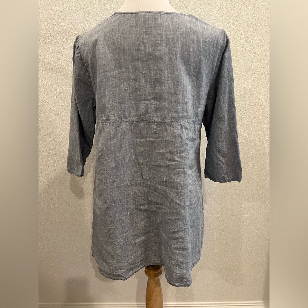 Eileen Fisher Women’s 100% Organic Linen Tunic Top Small Solid Gray Buttons - Picture 2 of 7